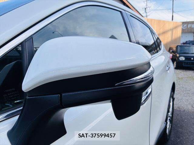 Toyota HARRIER 2021-04 6751734-26