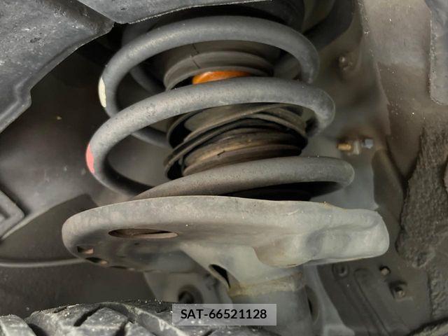Toyota HARRIER 2014-03 6751747-19