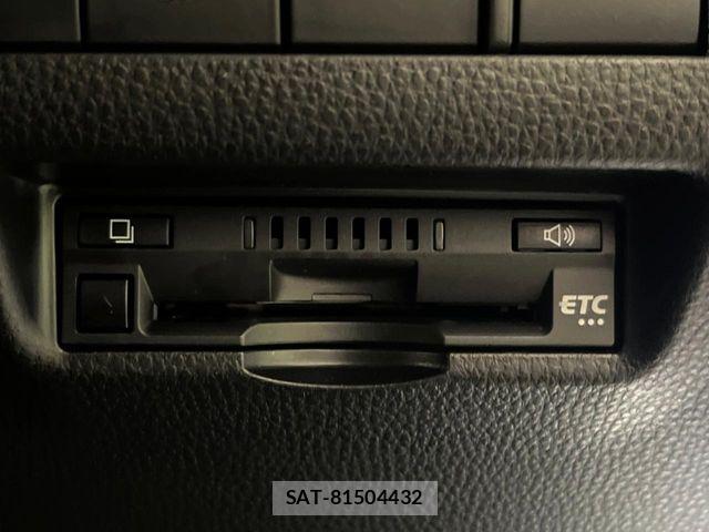 Toyota HARRIER 2021-12 6751724-8