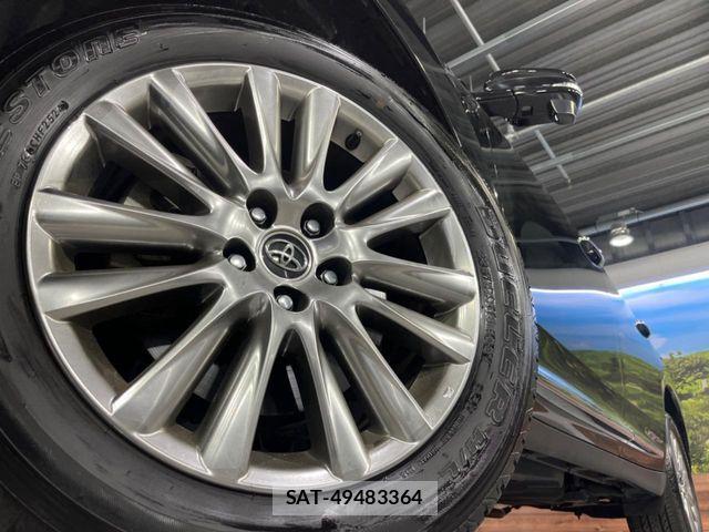 Toyota HARRIER 2019-10 6751735-12