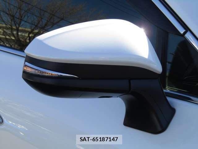 Toyota HARRIER 2022-08 6791069-17
