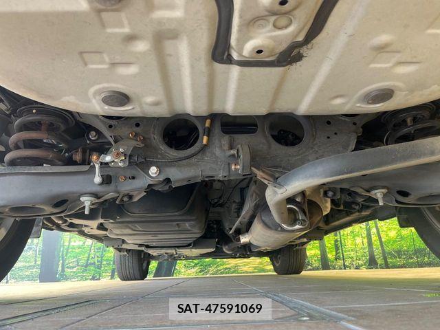 Toyota HARRIER 2017-01 6815116-18
