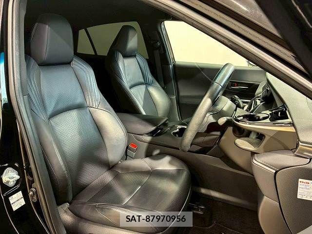 Toyota HARRIER 2023-09 6815068-10