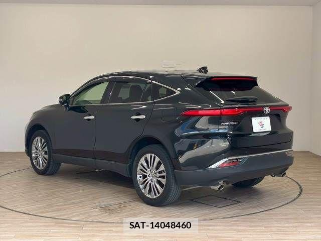 Toyota HARRIER 2021-02 6815086-15