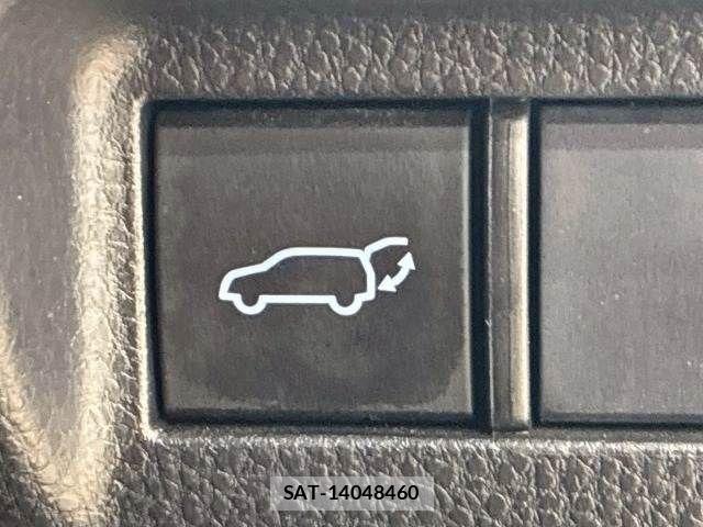 Toyota HARRIER 2021-02 6815086-6