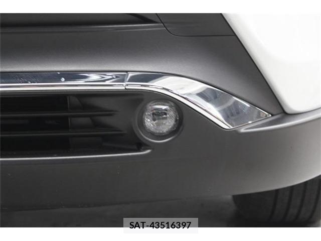Toyota HARRIER 2023-03 6815093-15