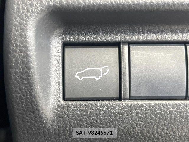 Toyota HARRIER 2021-05 6815100-5