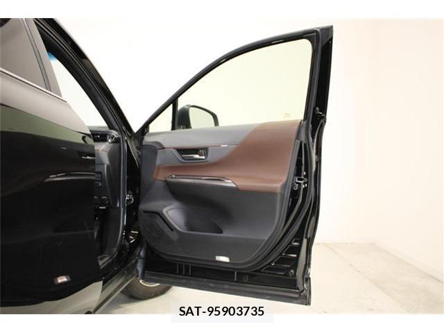 Toyota HARRIER 2021-03 6905861-28