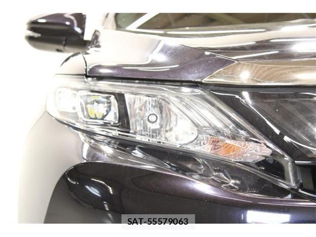 Toyota HARRIER 2015-10 6905899-16