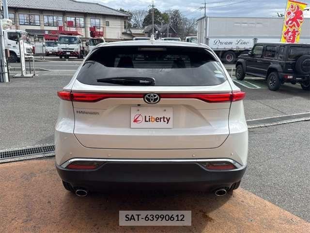 Toyota HARRIER 2021-02 6905839-14