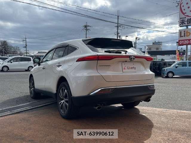 Toyota HARRIER 2021-02 6905839-15