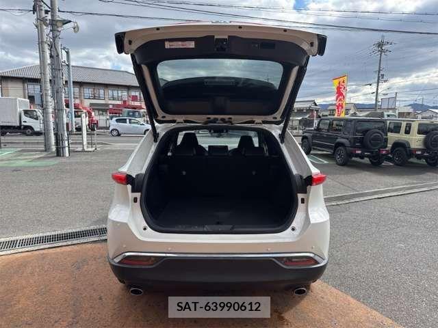 Toyota HARRIER 2021-02 6905839-16