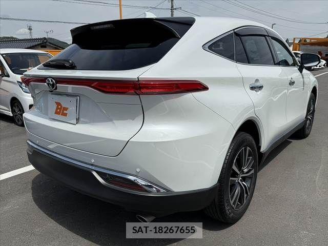 Toyota HARRIER 2022-11 6905838-12