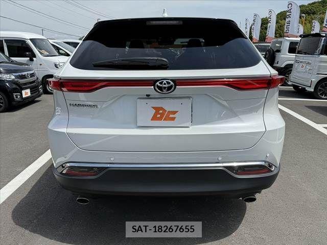 Toyota HARRIER 2022-11 6905838-13