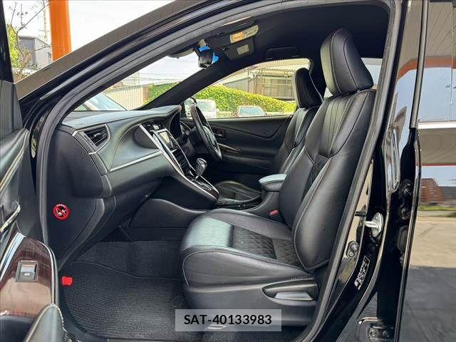Toyota HARRIER 2014-02 6905914-17