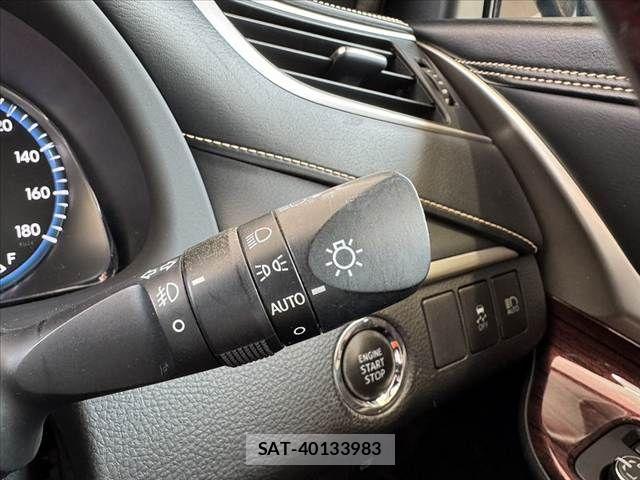 Toyota HARRIER 2014-02 6905914-27