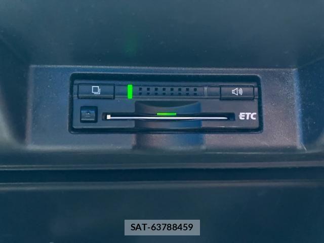 Toyota HARRIER 2015-05 6905895-21