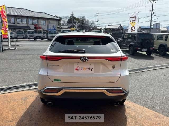 Toyota HARRIER 2021-07 6905822-14