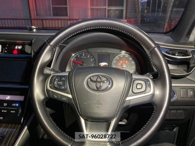 Toyota HARRIER 2015-06 6905897-13