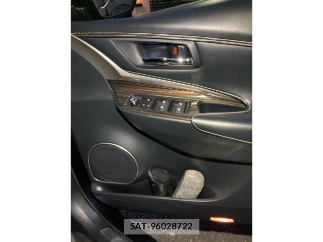 Toyota HARRIER 2015-06 6905897-15