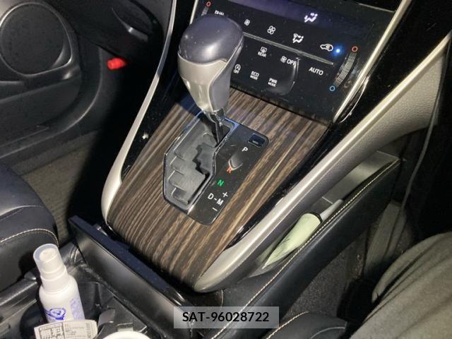 Toyota HARRIER 2015-06 6905897-21