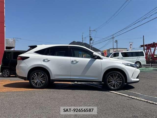 Toyota HARRIER 2019-01 6905865-9