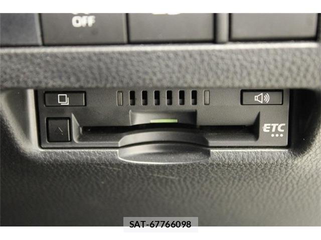 Toyota HARRIER 2021-03 6905837-4