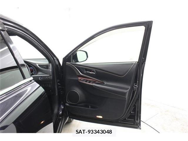 Toyota HARRIER 2014-10 6905891-29