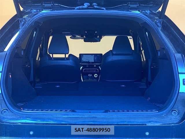 Toyota HARRIER 2021-04 6905820-17