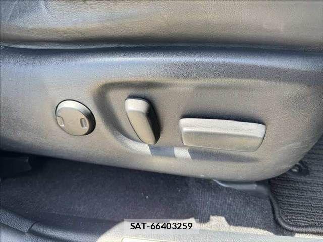 Toyota HARRIER 2015-12 6993913-29
