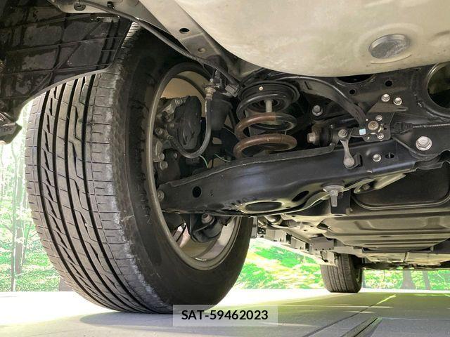 Toyota HARRIER 2017-07 6993898-19
