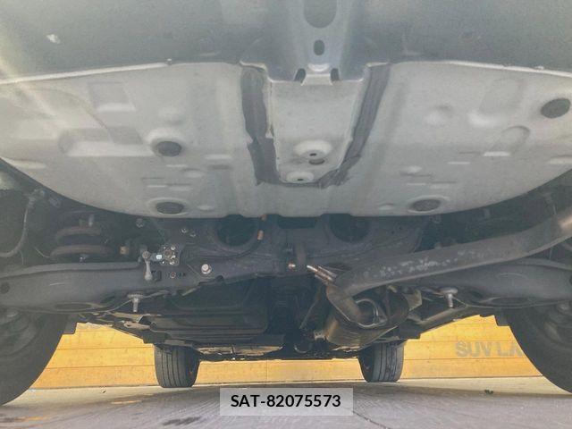 Toyota HARRIER 2017-09 6993902-18