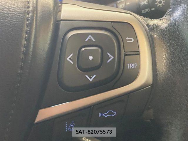 Toyota HARRIER 2017-09 6993902-4