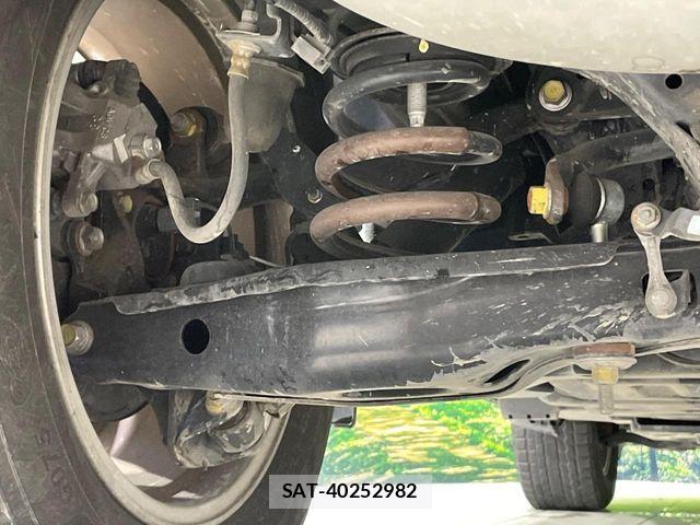 Toyota HARRIER 2014-02 6993943-19