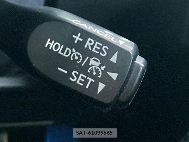 Toyota HARRIER 2017-08 6993905-5