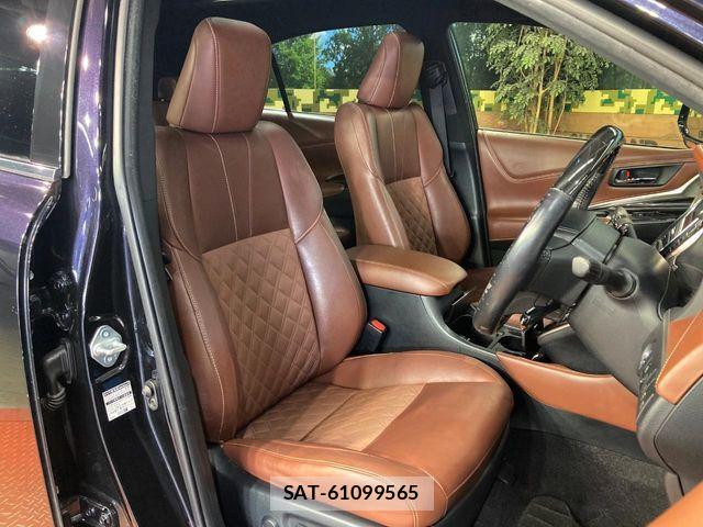 Toyota HARRIER 2017-08 6993905-8