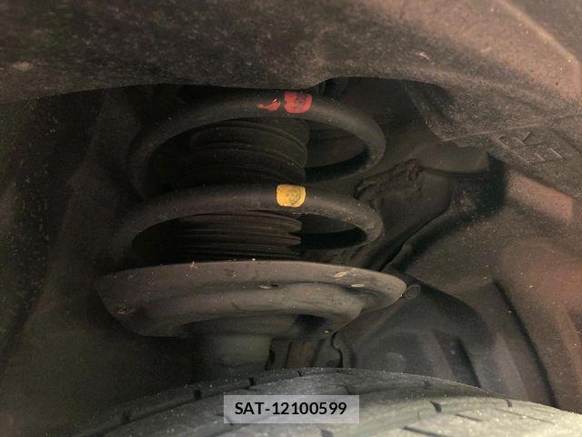 Toyota HARRIER 2021-06 7020549-19
