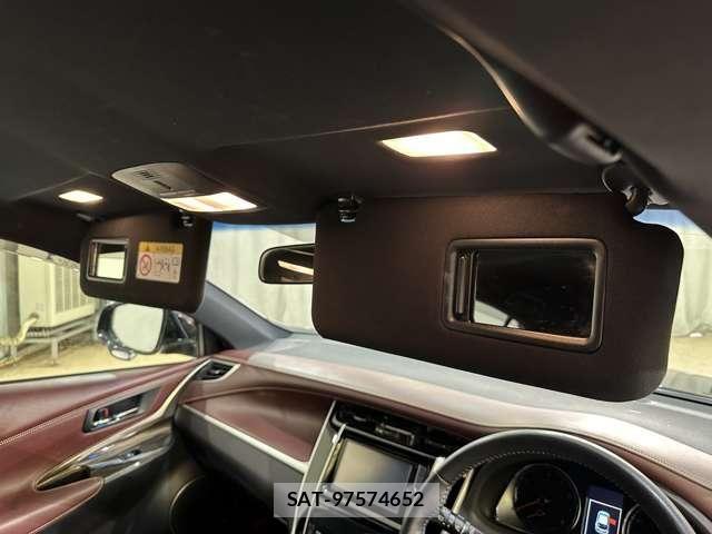 Toyota HARRIER 2014-09 7020552-24