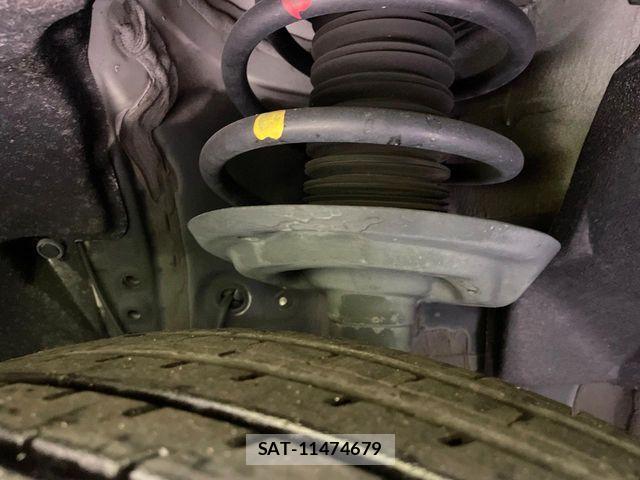 Toyota HARRIER 2020-12 7020551-19