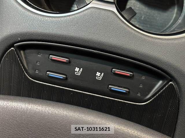 Toyota HARRIER 2024-07 7020544-6