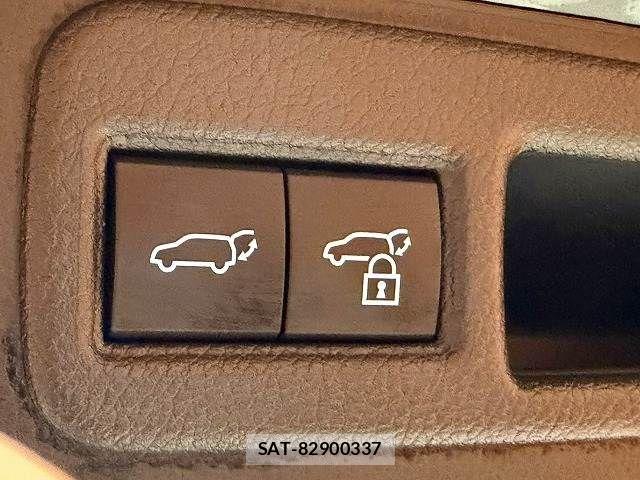 Toyota HARRIER 2025-03 7020546-14