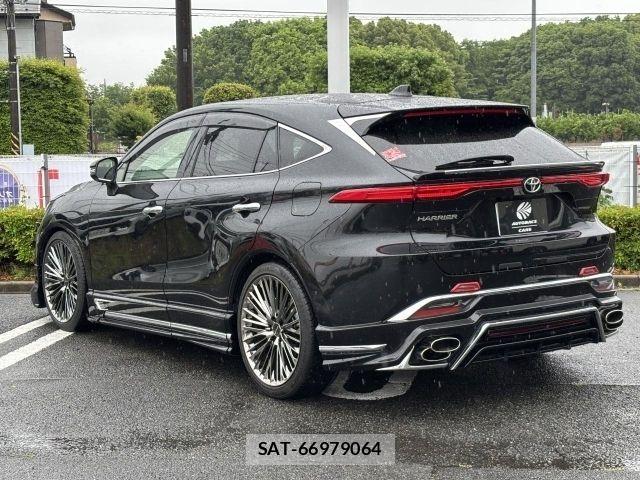 Toyota HARRIER 2021-12 7020542-22