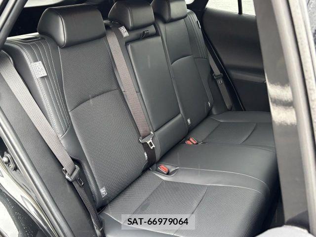 Toyota HARRIER 2021-12 7020542-7