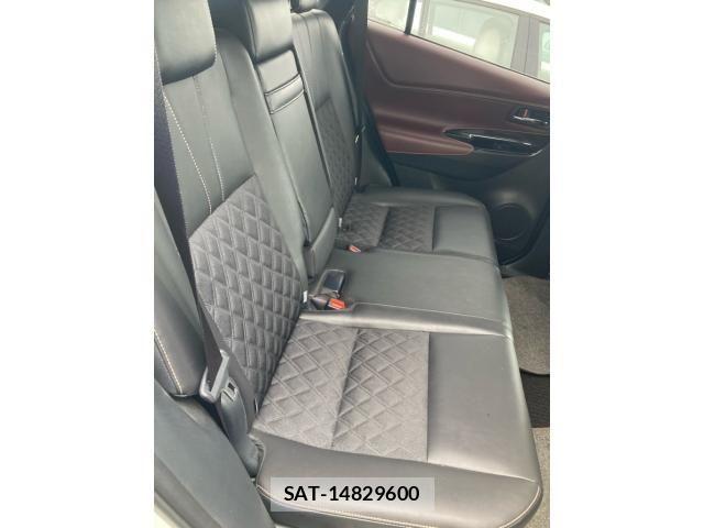 Toyota HARRIER 2018-10 7058714-6