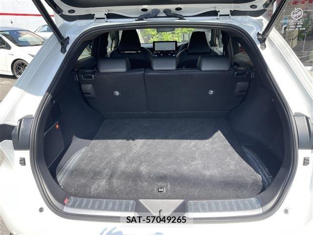 Toyota HARRIER 2023-05 7058704-15
