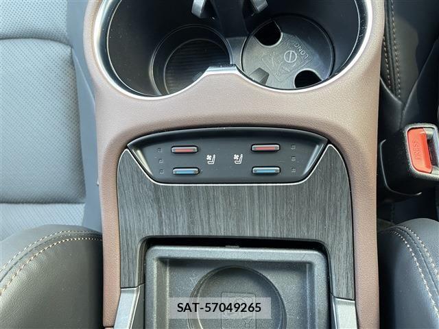 Toyota HARRIER 2023-05 7058704-7