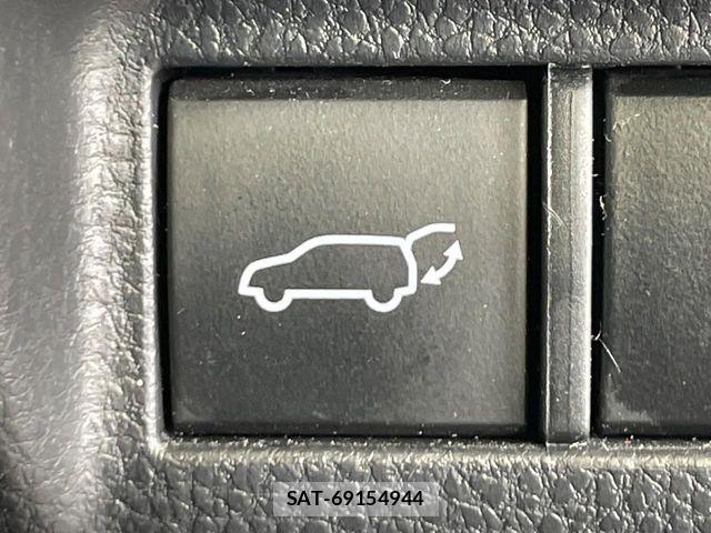 Toyota HARRIER 2020-11 7058710-6
