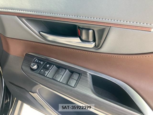 Toyota HARRIER 2020-09 7058716-12