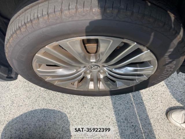 Toyota HARRIER 2020-09 7058716-4