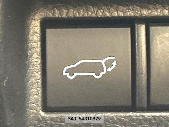 Toyota HARRIER 2025-04 7058708-4